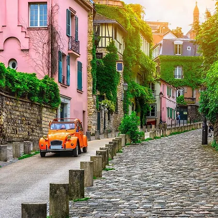 Souplex In Montmartre Paris